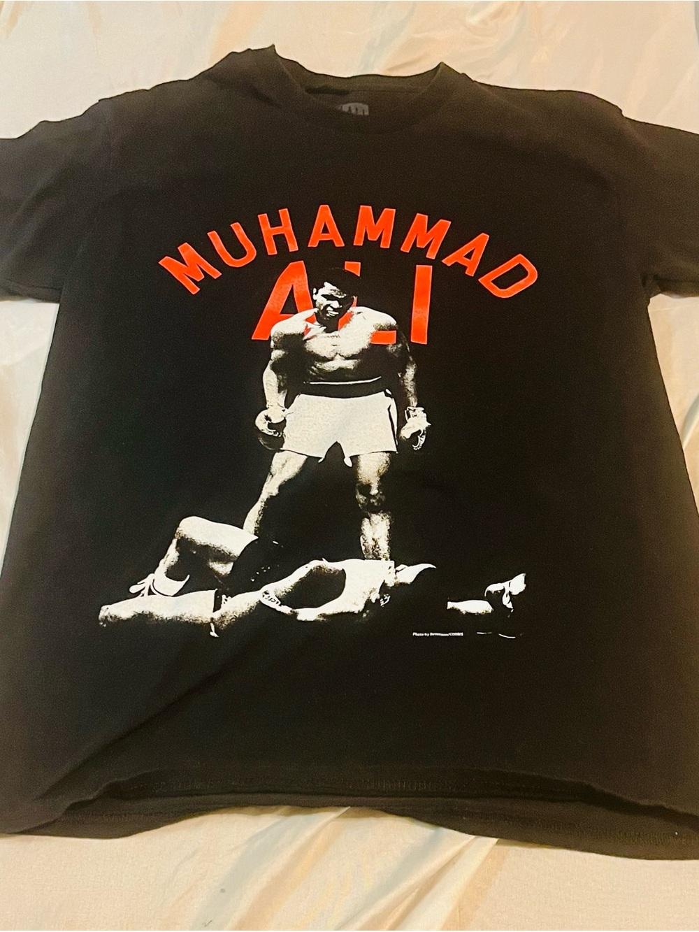 Muhammad Ali Black Graphic Boxing Tee with Red 'Muhammad Ali' Text M